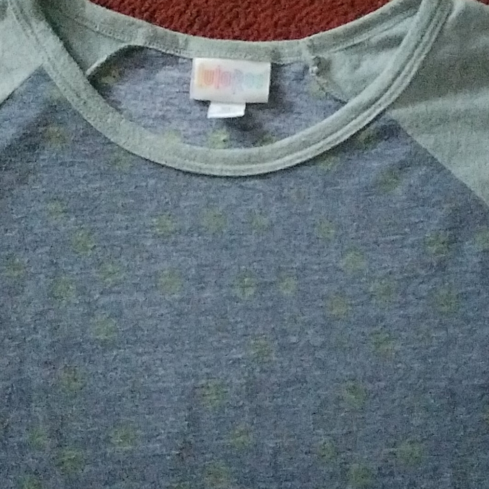 Lularoe Randy shirt - Picture 2 of 2